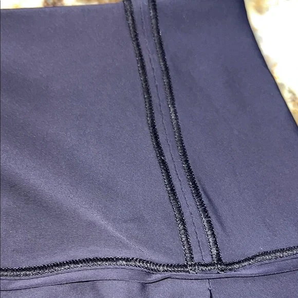 Lululemon lost in pace skirt size 4 - Picture 8 of 10